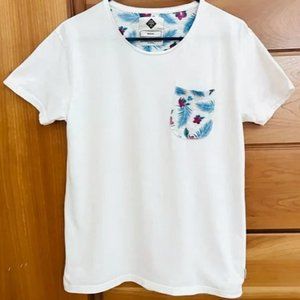 Cotton On White T-Shirt With Tropical Print Pocket (M) Excellent Condition